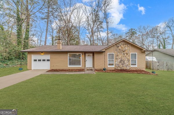 30 Saratoga Drive, Lawrenceville