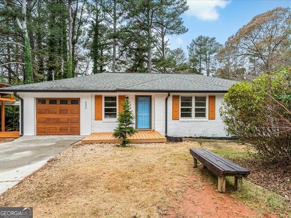 4390 Chelou Drive, Austell