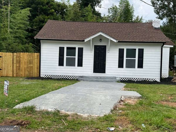 87 Avenue H Avenue, Thomaston