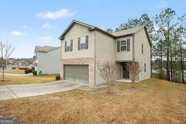 418 Lake Ridge Lane, Fairburn
