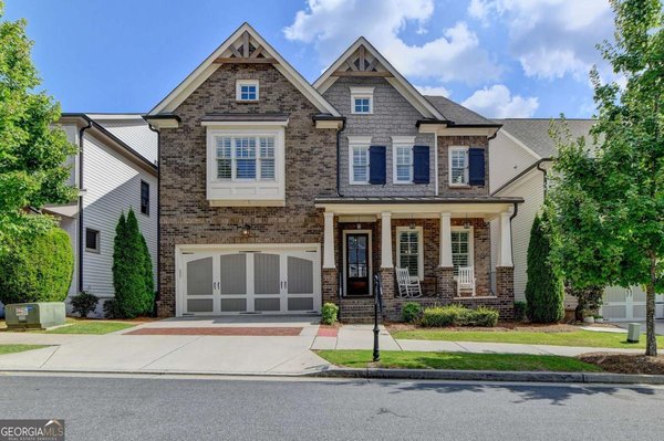 828 Olmsted Lane, Duluth