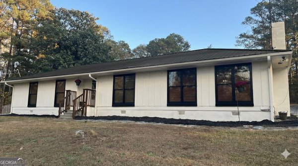 1490 Enchanted Lake, Conyers