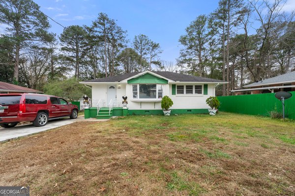 1101 Lloyd Drive, Forest Park