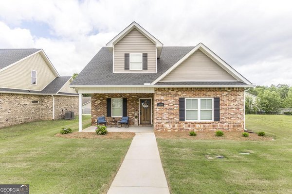 309 Charles Gray Boulevard, Perry