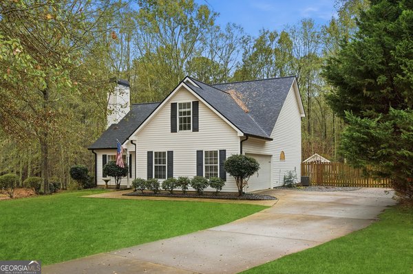 5 Riverside Drive, Sharpsburg