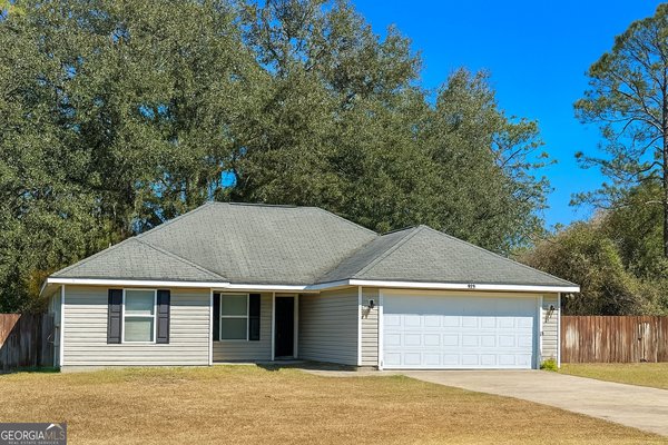929 Pineland Avenue, Hinesville