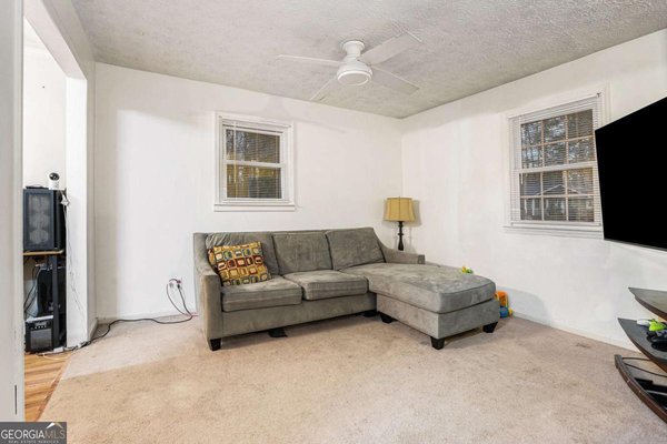 394 Burr Oak Court, Lawrenceville