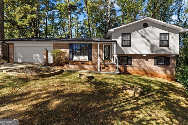 3666 Stanford Circle, Decatur