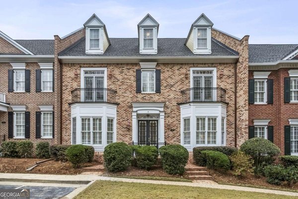 2289 Ivy Crest Lane, Atlanta