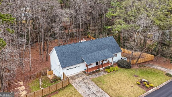 1394 Maple Drive, Lilburn