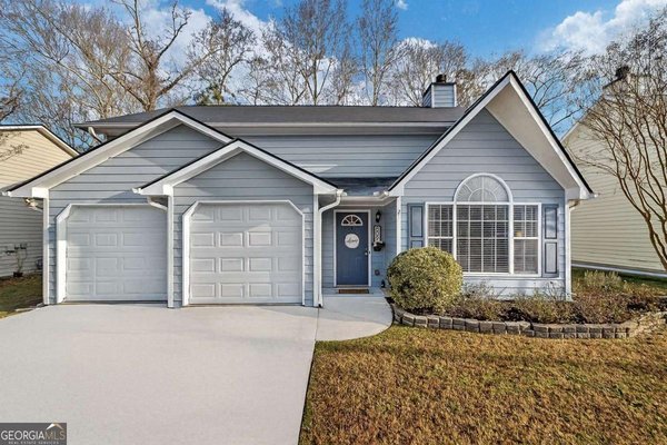 809 Overlook Trail, Canton