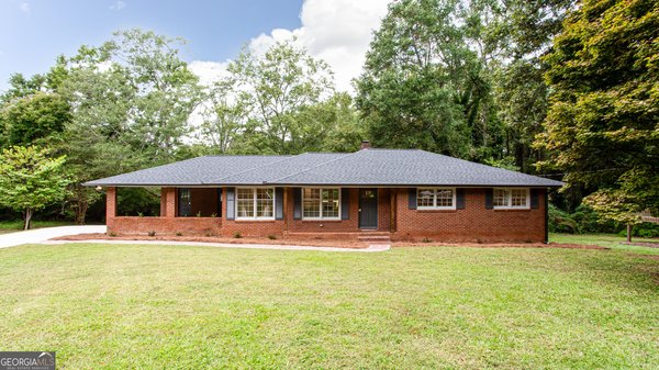 214 Indian Creek Drive, Monroe