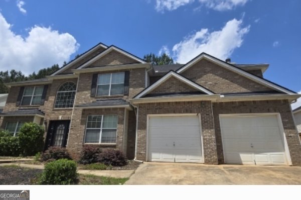 215 Gunnison Place, South Fulton
