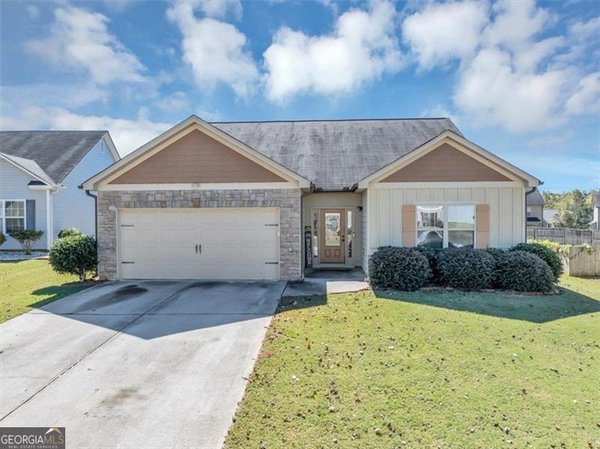 229 SUMMERGATE Lane, Villa Rica