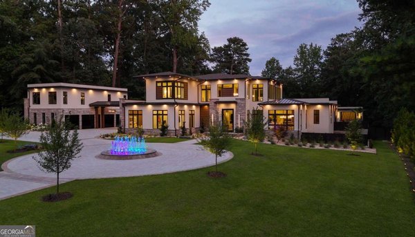 1386 Moores Mill Road, Atlanta