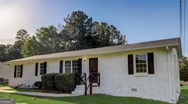 1445 Mcintosh Road, Griffin