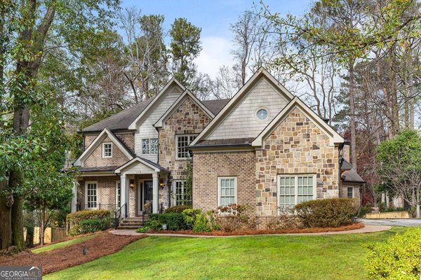 590 Windsor Parkway, Atlanta