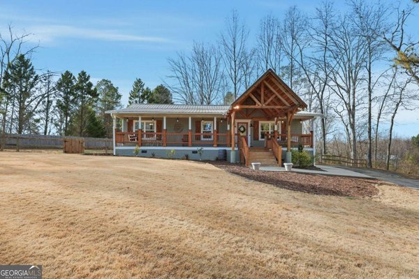 4123 Leach Road, Gainesville