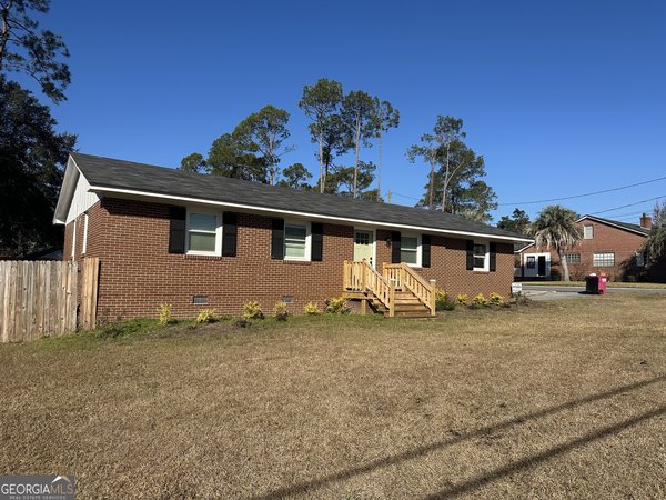 136 Third Avenue, McRae-Helena