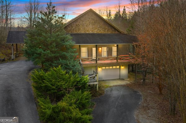 1242 Moccasin Creek Road, Clarkesville