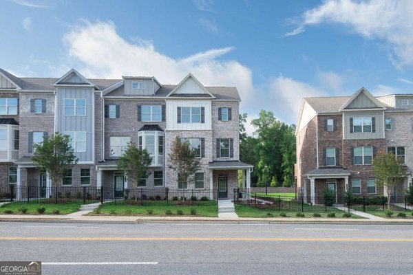 521 Fundao Lane, Lawrenceville