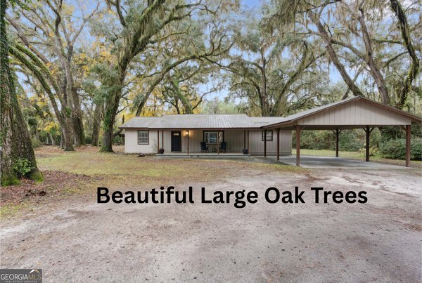 109 Harris Plantation Road, Brunswick