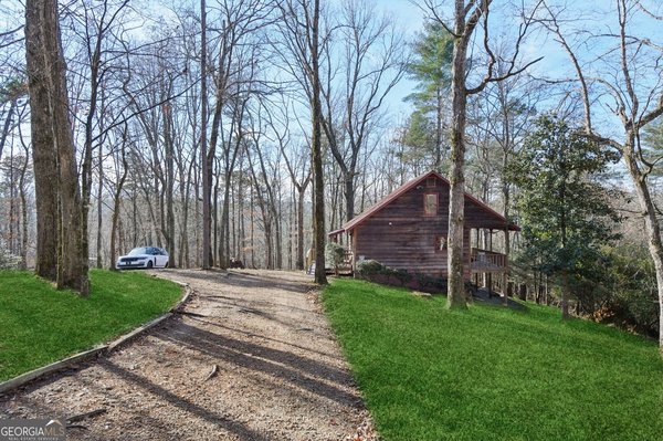 714 Deer Woods Trail, Cleveland