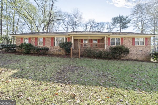 121 Windsor Drive, Eatonton