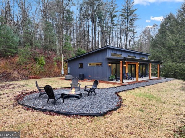 88 Dale Valley Circle, Ellijay