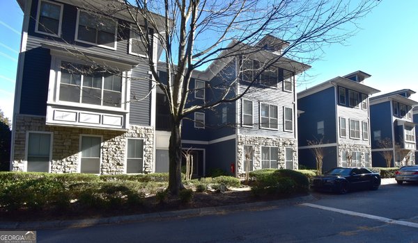 1575 Ridenour Parkway, Kennesaw