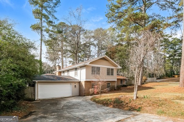 543 Tahoe Circle, Stone Mountain