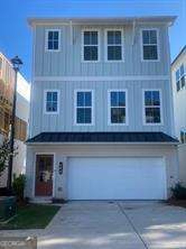 202 Pinecone Place, Alpharetta