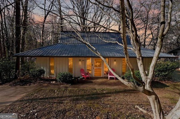 652 Wilshire Place, Gainesville