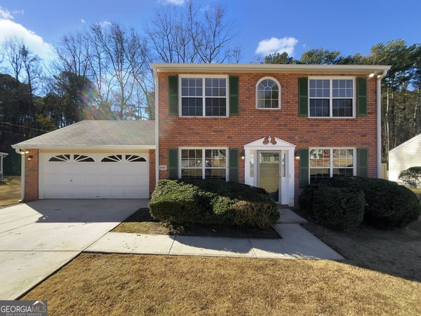 2050 Surrey Trail, South Fulton