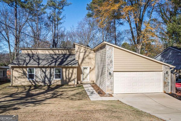 3889 Smokemist Trace, Lawrenceville