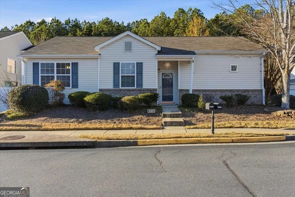 212 Hiawassee Drive, Woodstock