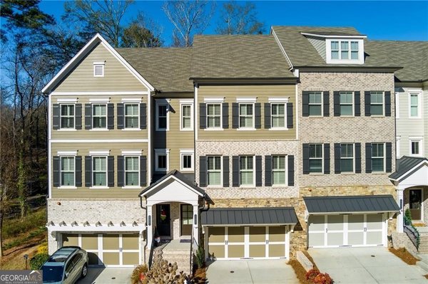 815 Paden Street, Woodstock