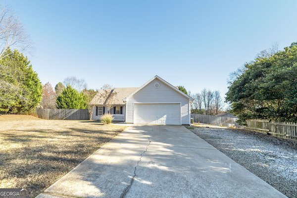 524 Leguin Mill Road, Locust Grove