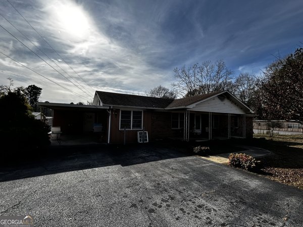 68 White Pine Road, Toccoa