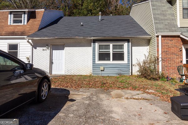 8691 Ashley Way, Douglasville