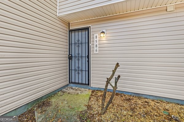 8586 Creekwood Way, Jonesboro