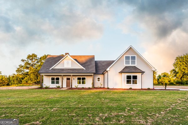 269 Highway 11, Social Circle