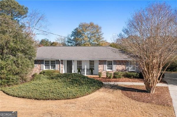 2866 Alamo Place, Snellville