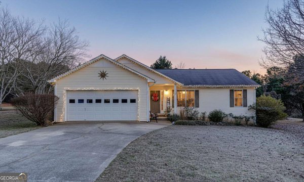 156 Alicia Drive, Winder