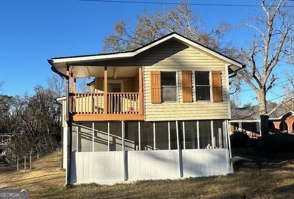 621 Jones Avenue, Statesboro