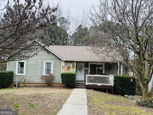 2644 Laurel View Drive, Snellville