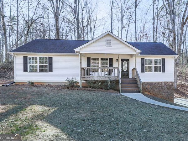 472 Crowe Springs Road, White