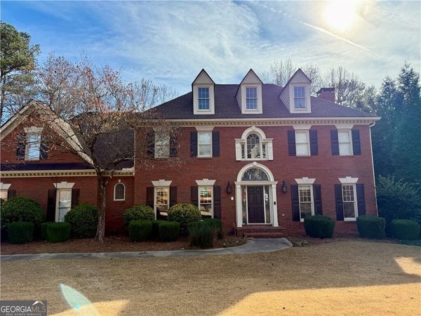 210 Tynebrae Place, Roswell