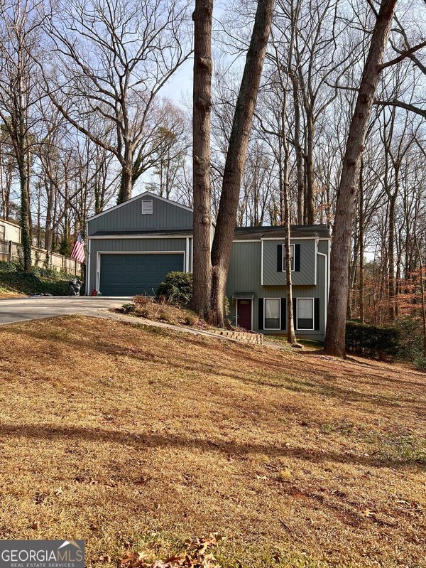 3074 Oak Drive, Marietta