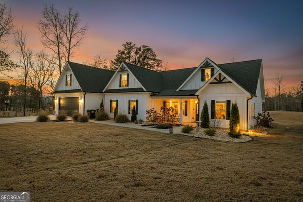 2520 Carlan Road, Fairmount